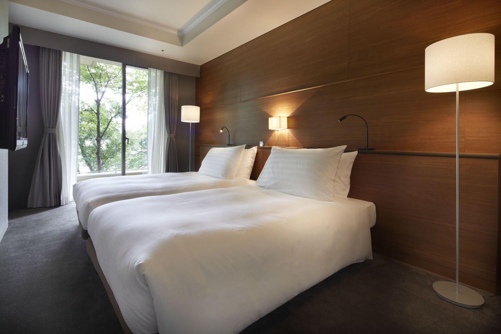 Agora Fukuoka Hilltop Hotel y Spa Exterior foto
