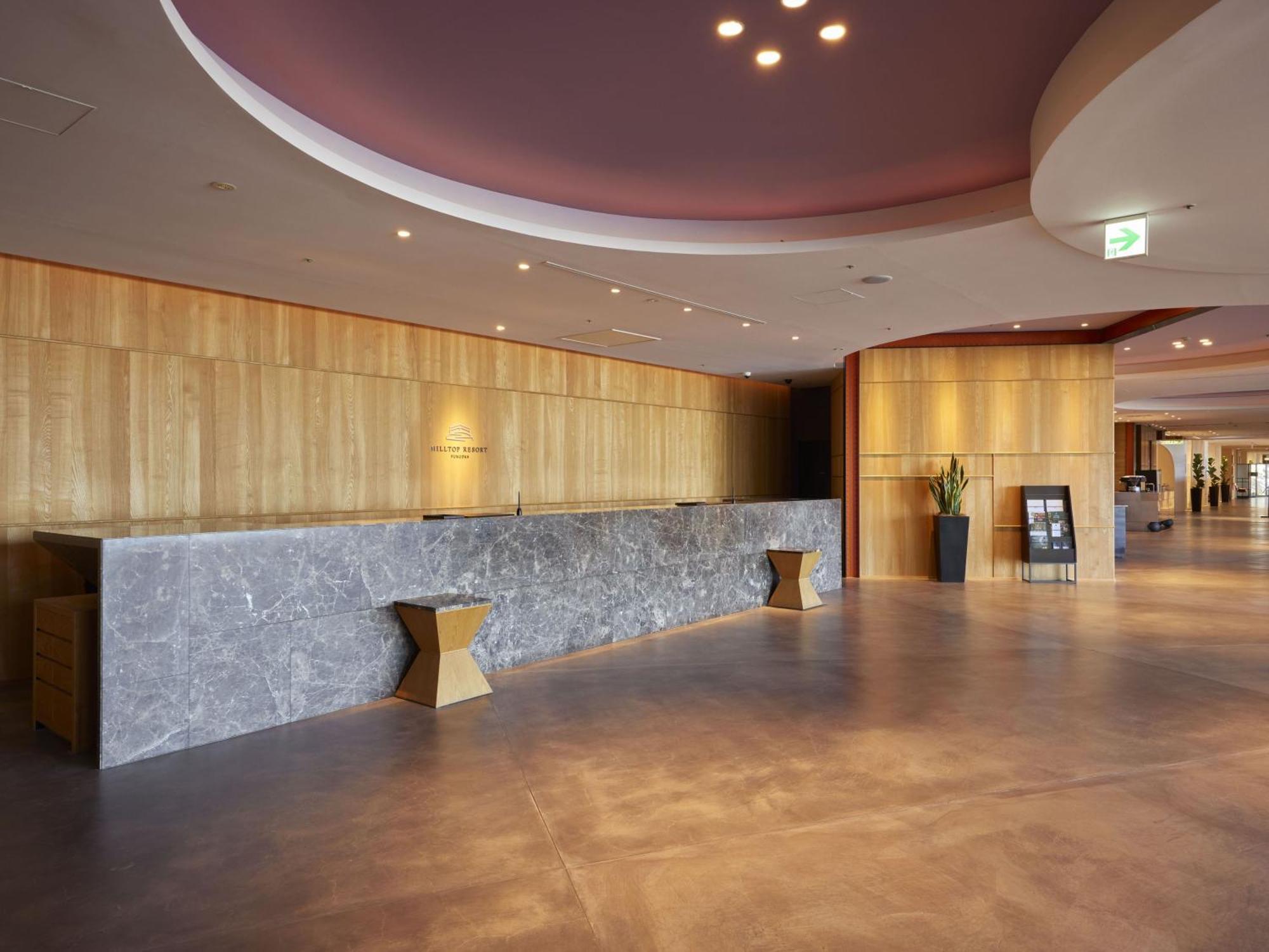 Agora Fukuoka Hilltop Hotel y Spa Exterior foto